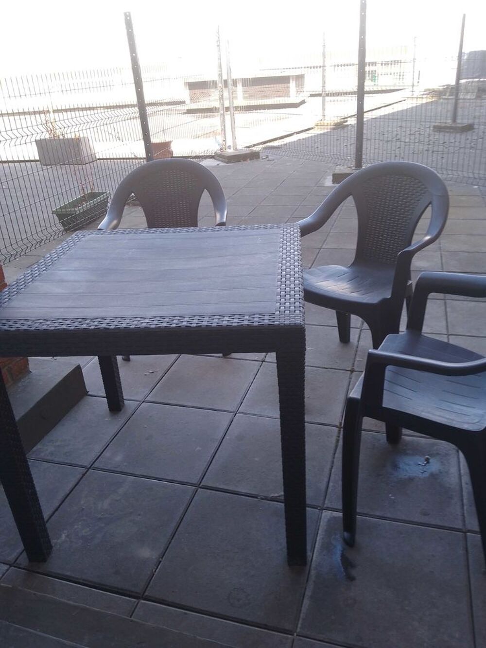 table et chaises Meubles