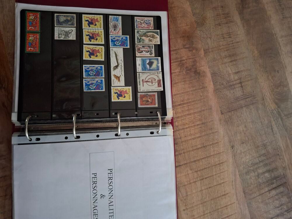 Collection de timbres fran&ccedil;ais 