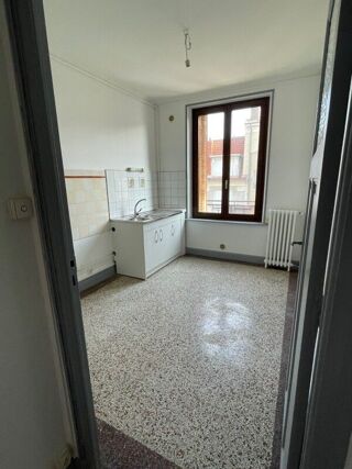 Appartement à louer 2 pièces 54 m²