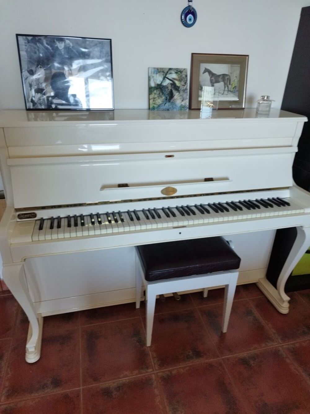 Piano droit weinbach fabrication petrof et banquette Instruments de musique