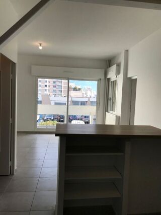 Vente Appartement Grenoble ? T2 de 50 m² avec parking, balcons et cave Grenoble