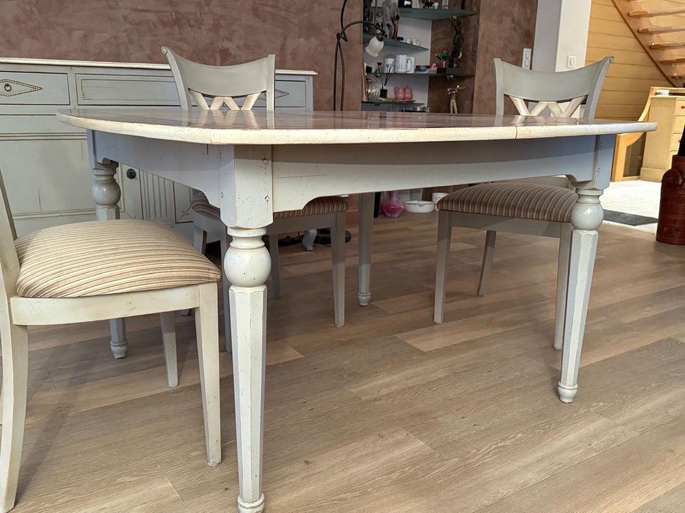 Salle &agrave; manger TIFFANY ( table + chaises + enfilade Meubles