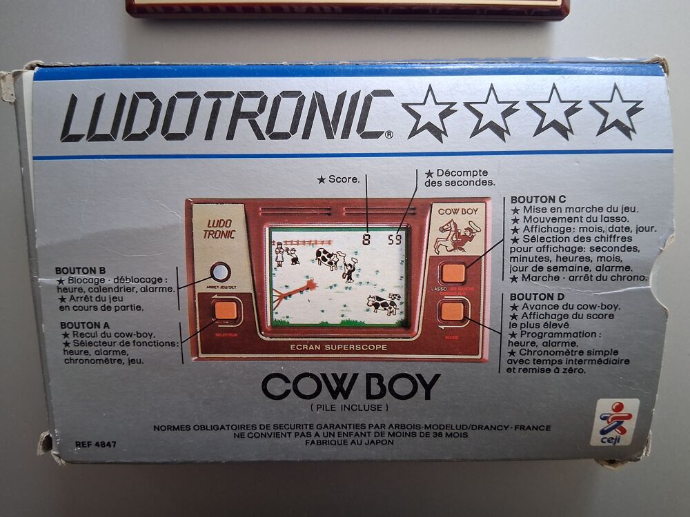 Ludotronic Cowboy Model TOKEI INC Consoles et jeux vidéos