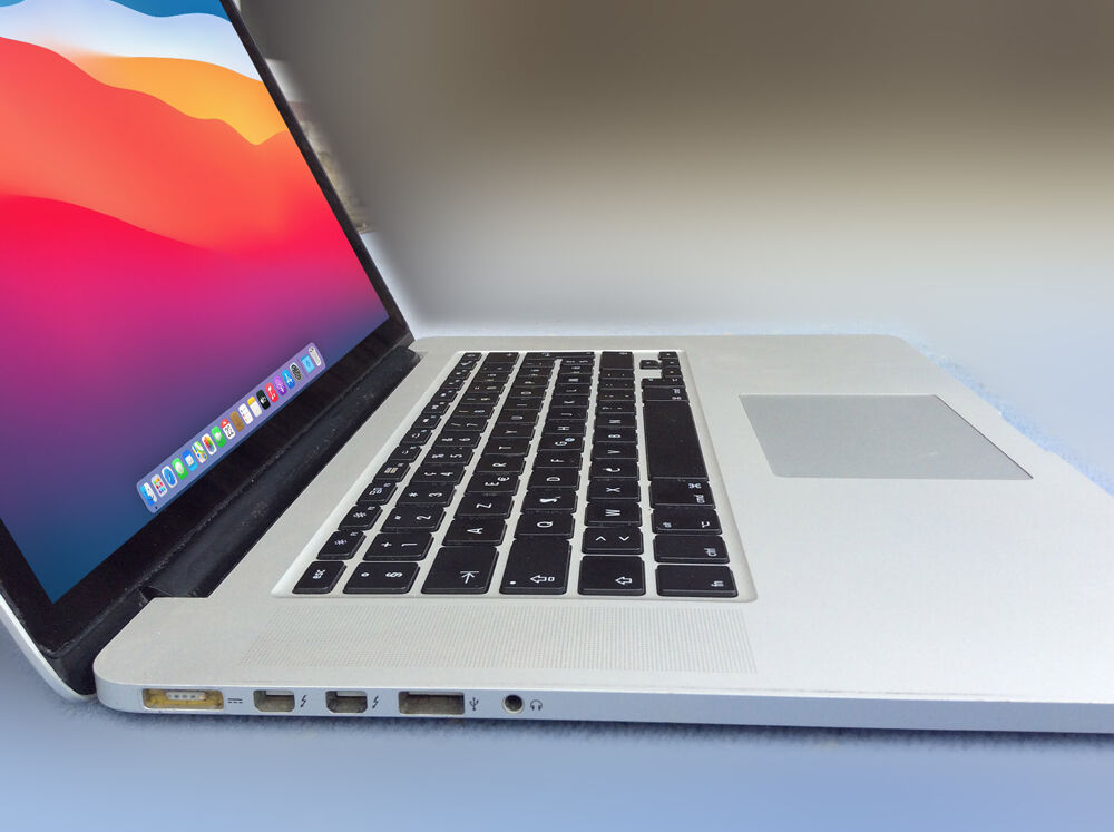 Apple Macbook Pro RETINA 15" Intel Core i7 2.0GHz RAM 8 Go Matériel informatique
