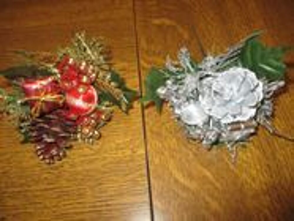 D&eacute;coration ou fleurs de no&euml;l pour plantes ou autres Décoration