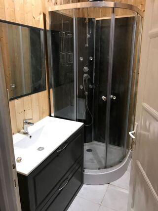  Appartement à louer 2 pièces 42 m²