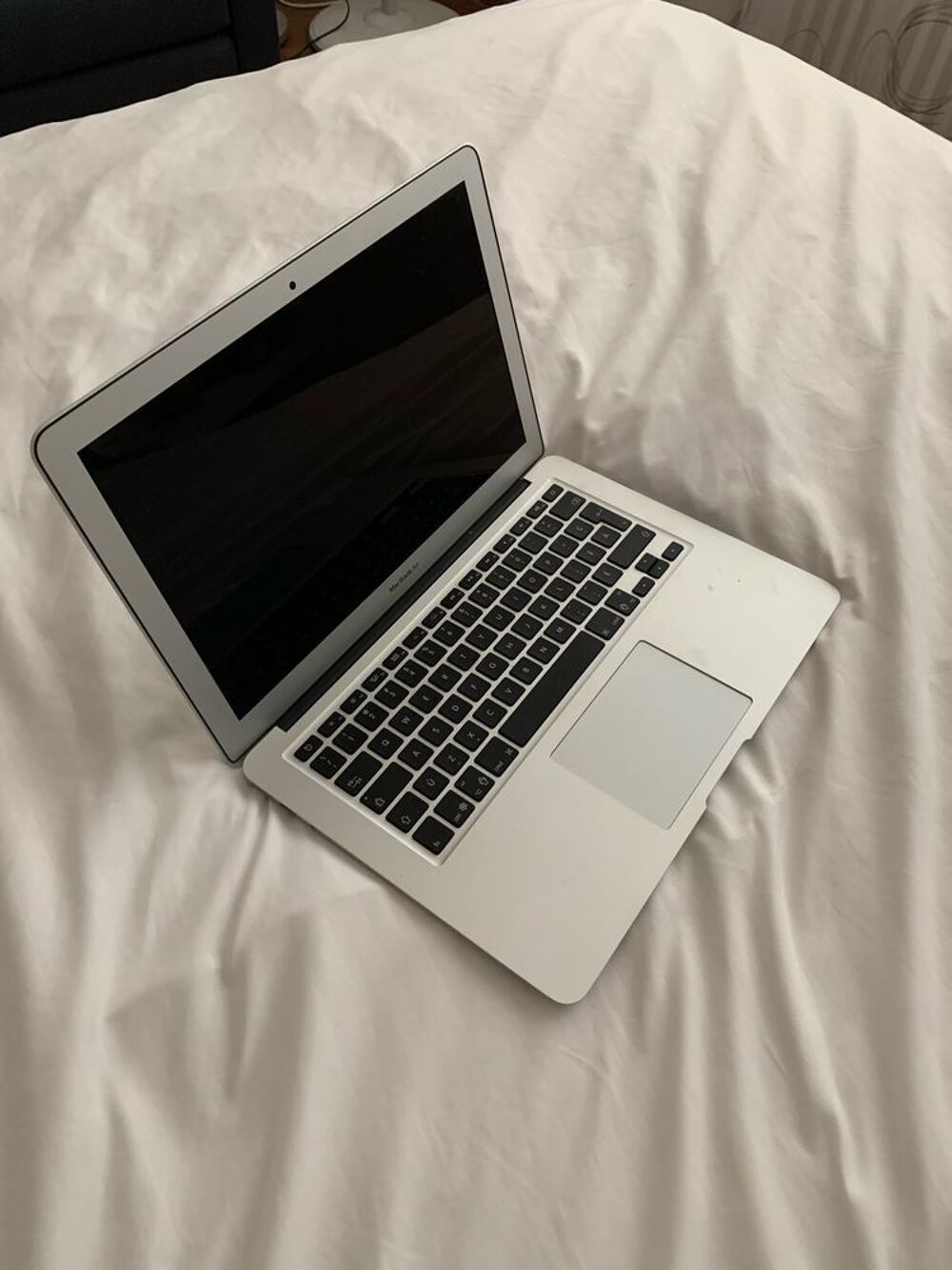 MacBook Air - 13 pouces - TR&Egrave;S BON &Eacute;TAT Matériel informatique