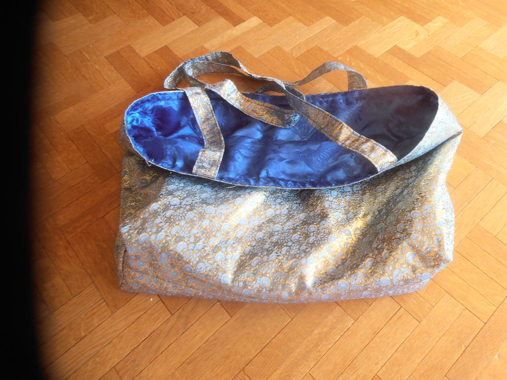Sac r&eacute;versible (42) Maroquinerie