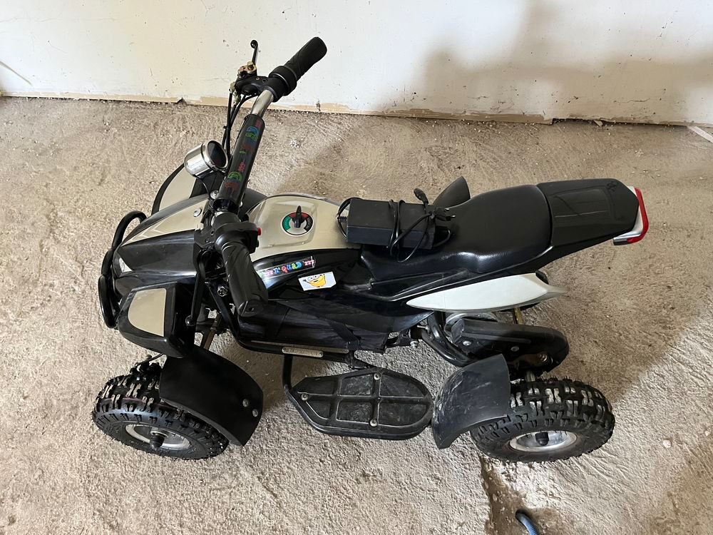 Quade &eacute;lectrique Jeux / jouets