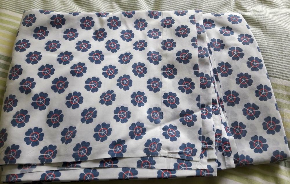 Ensemble drap, taie de traversin et taie d'oreiller Décoration
