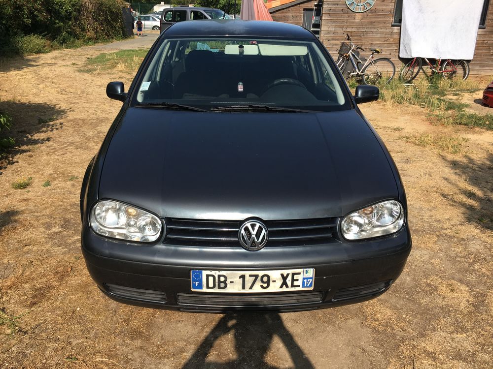 Golf 1.4i 1999 occasion 17430 Tonnay-Charente