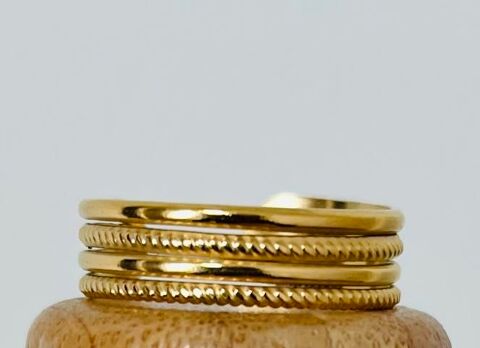 Bague stri�e ZAG en acier inoxydable 10 Charleville-M�zi�res (08)