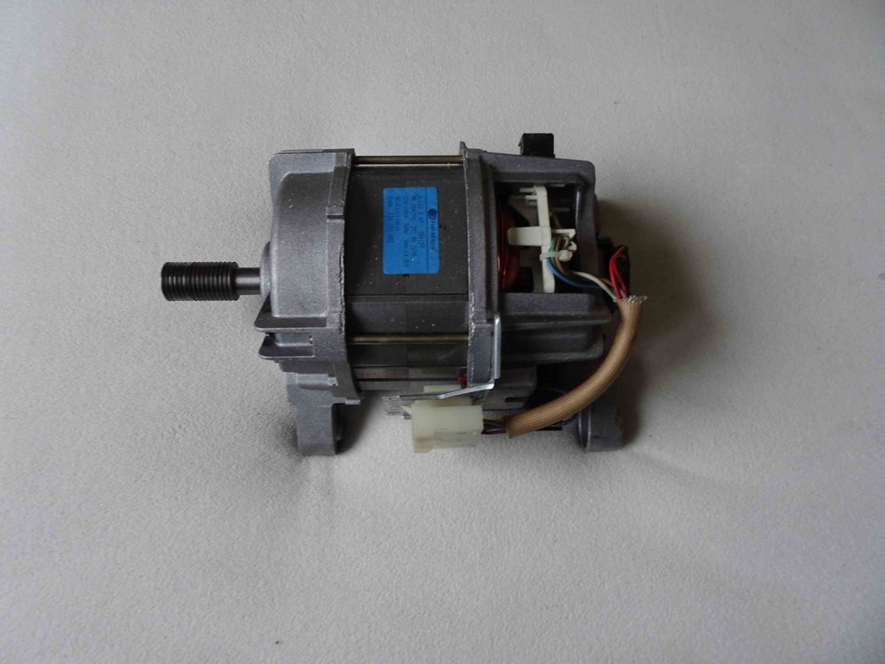 Pi&egrave;ces AEG OKO Lavamat 72730 Update Electroménager