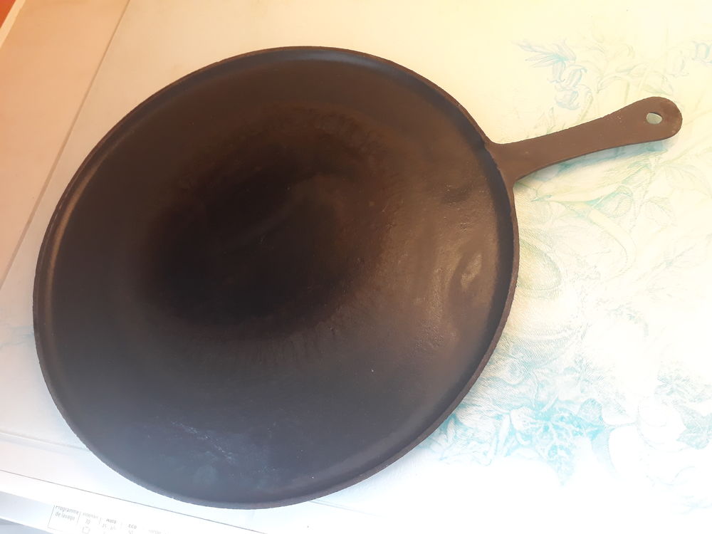 Cr&ecirc;pi&egrave;res en fonte Electroménager