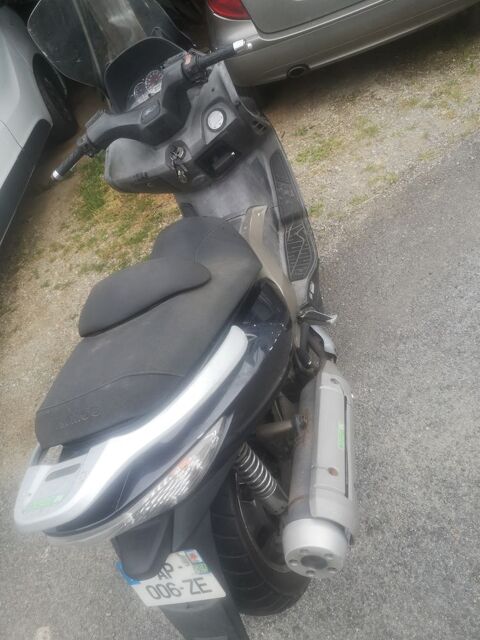 Scooter KYMCO 2006 occasion Privezac 12350