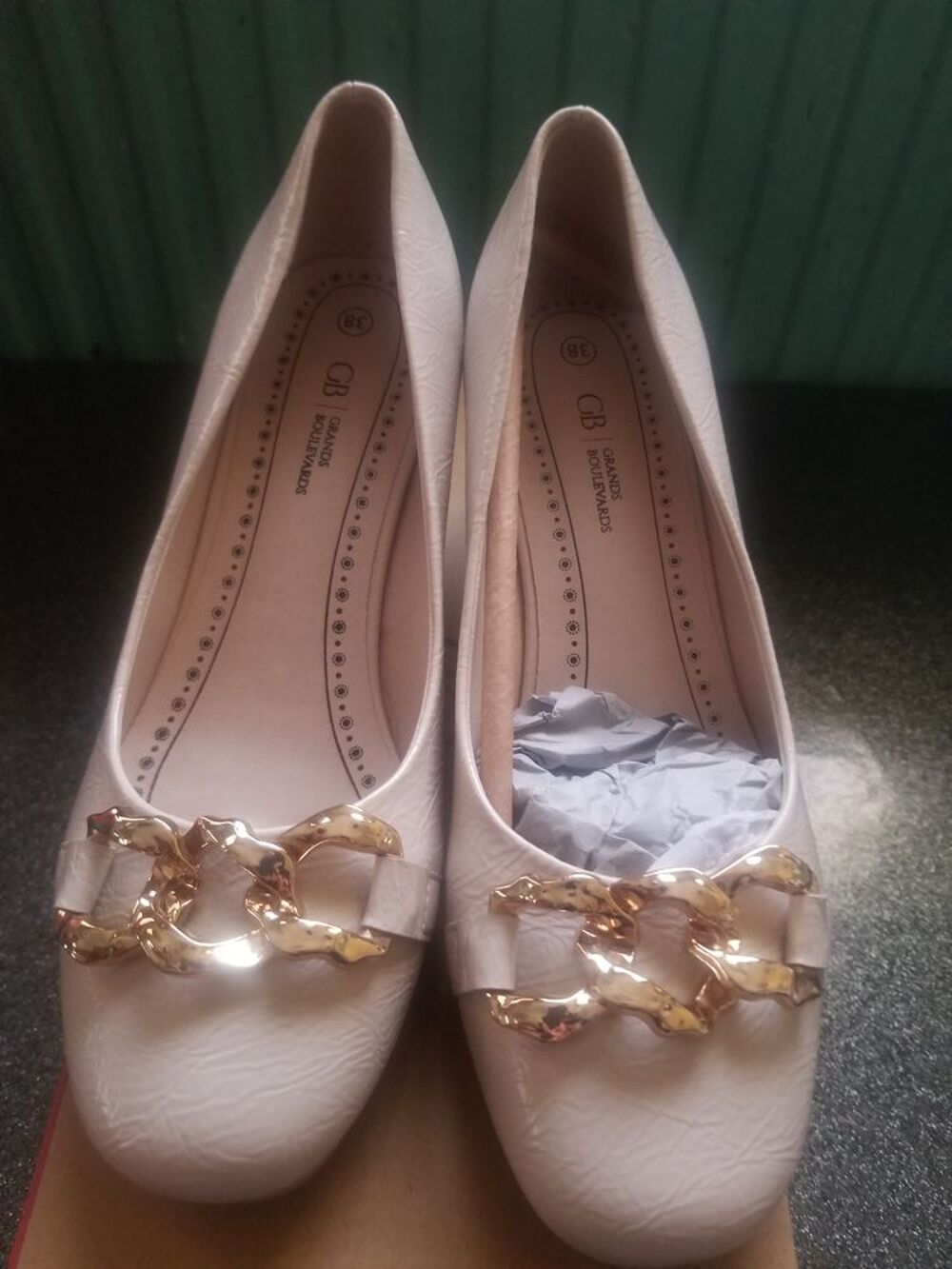 Escarpin femme beige dor&eacute;e Chaussures