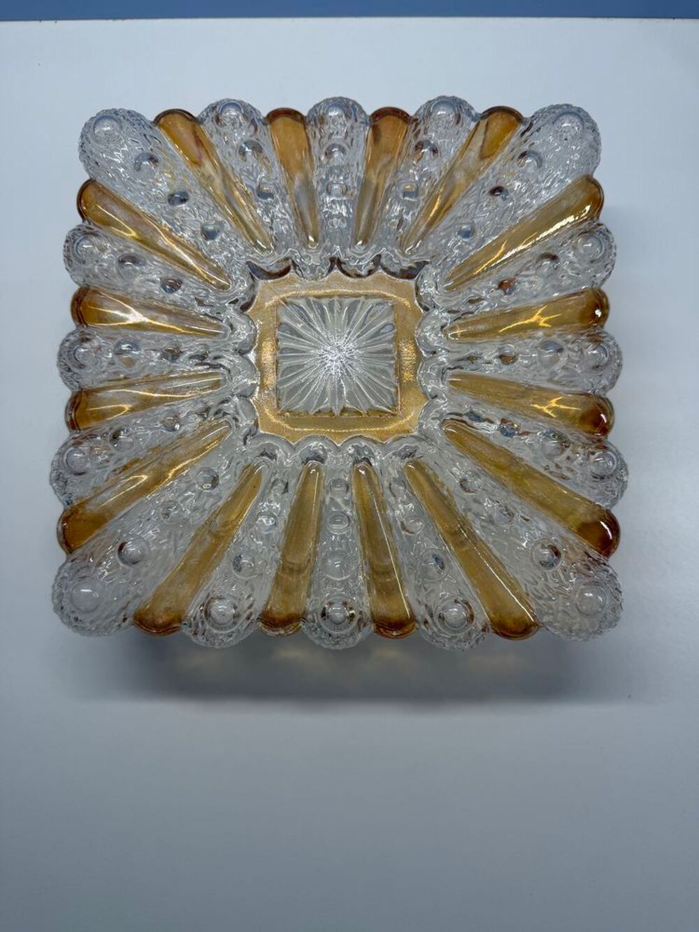 PLAFONNIER "&nbsp; ART DECO&nbsp;" en VERRE Bourrel&eacute; BI- COLORES Décoration