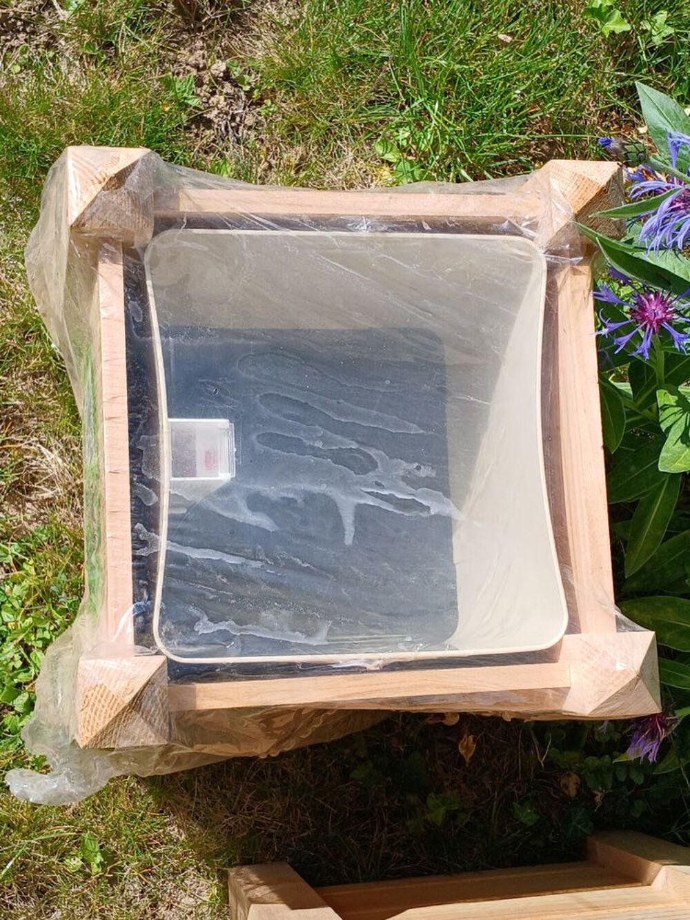 JARDINI&Egrave;RE INT&Eacute;RIEURE ET CACHE-POT D'INTERIEUR EN LOT OU A L Jardin