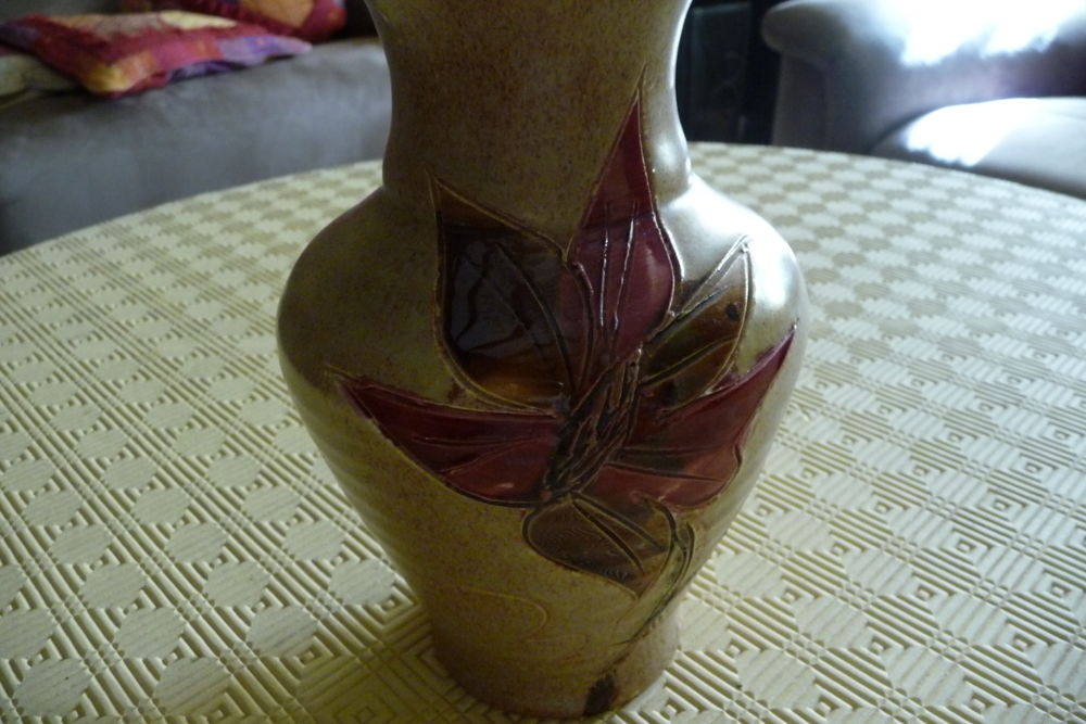 Vase de Vallauris sign&eacute; Dcoration