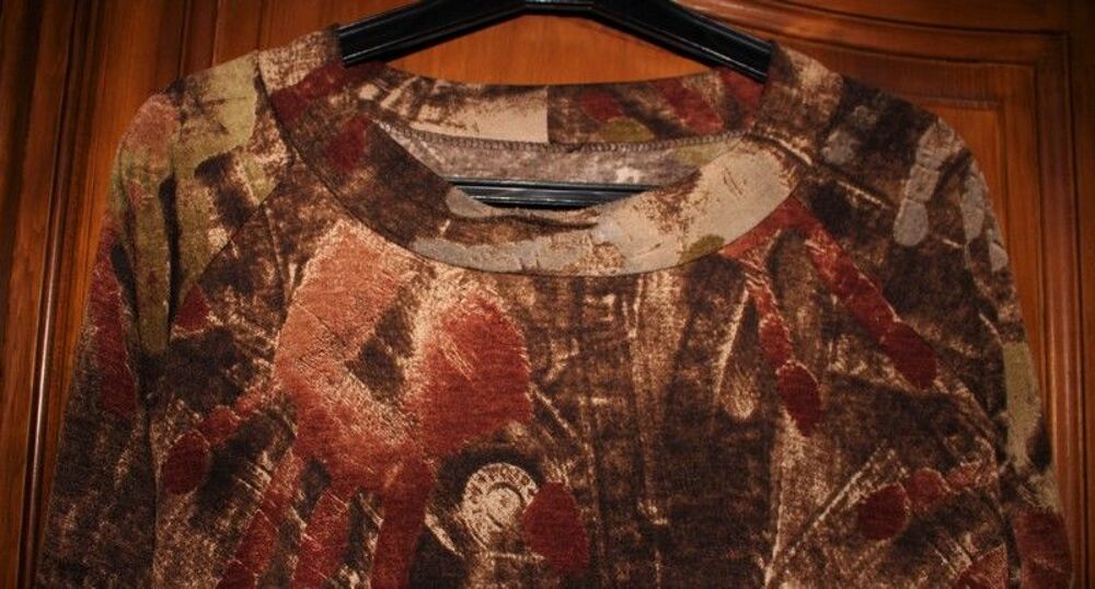 Haut T-shirt marron multicolore en Taille 46-48 Vêtements