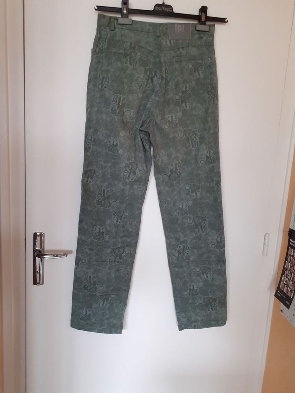 Ensemble Veste &amp; Pantalon Motifs Tigres. Vêtements