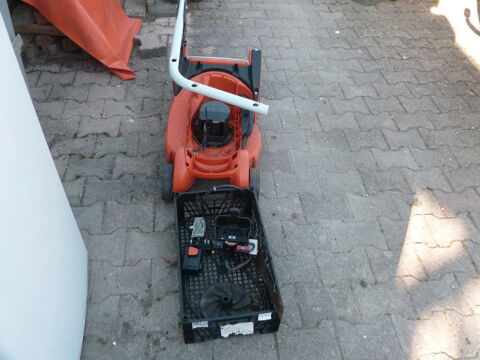 Tondeuse � gazon electrique  STHIL pour pi�ces 25 Villemoirieu (38)