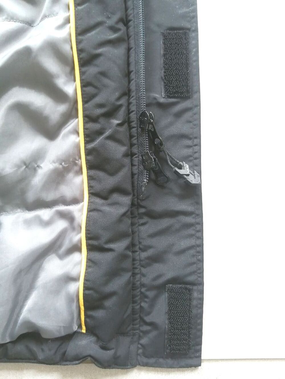 Manteau imperm&eacute;able Hummel taille L Vêtements