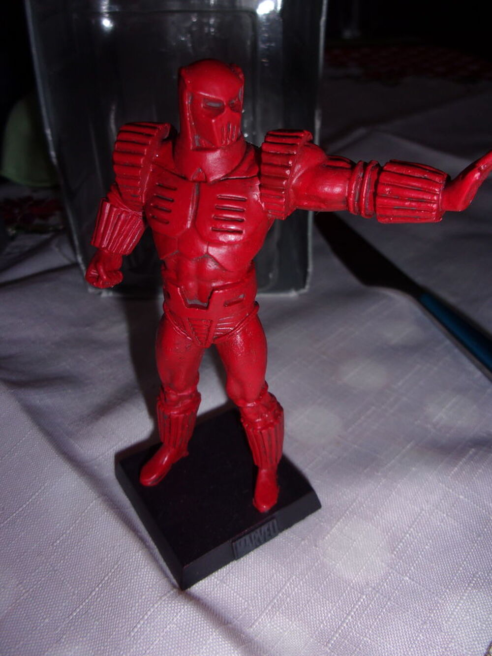 FIGURINE MARVEL EN PLOMB EAGLEMOSS DYNAMO POURPRES Jeux / jouets