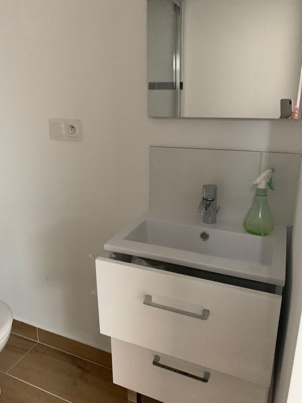 Location Appartement T1 neuf au centre ville Saint-fons