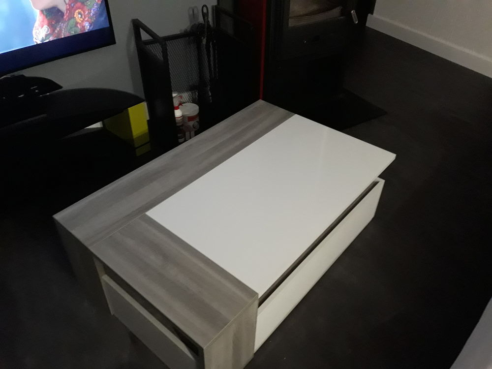Vends table de salon. Meubles