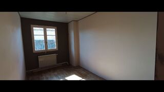 Vente Maison Maison 6 pièces - 150 m2 - avec dépendances et jardin Tourriers