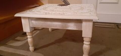 table base 25 Nemours (77)
