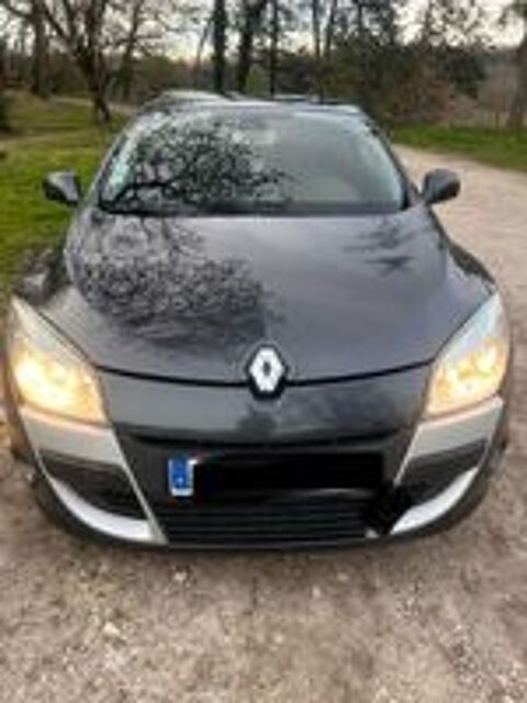 Annonce voiture Renault Mgane III Coup 6900 