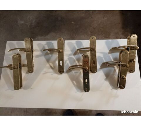 Lot de 7 poignees de porte type laiton 20 Boissy-sous-Saint-Yon (91)