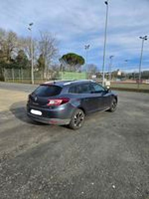 Mégane III Estate Mégane Estate III 1.5 dCi 110 FAP eco2 Bose 2015 occasion 47500 Montayral
