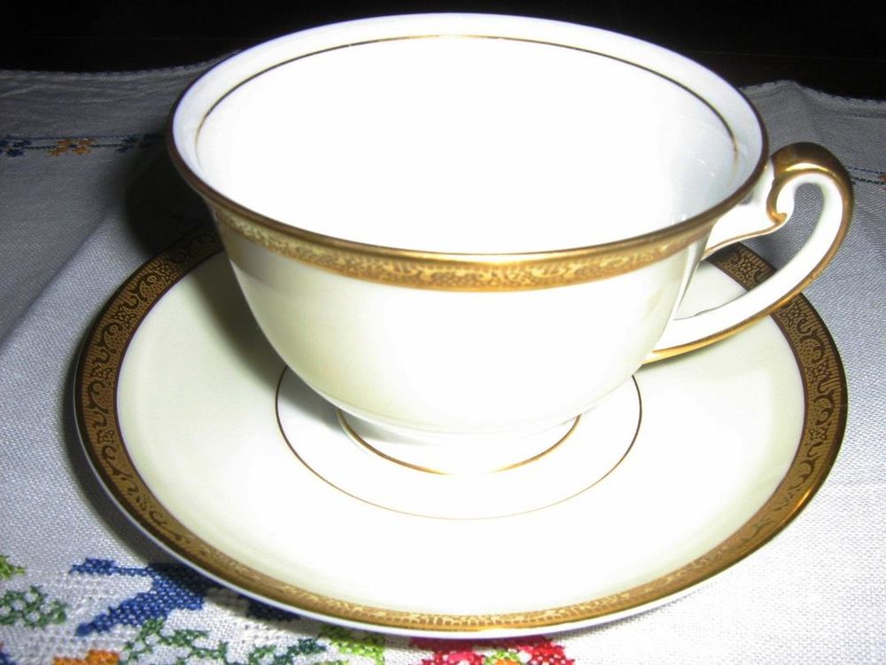 Service en porcelaine Meito des ann&eacute;es 1920, Décoration