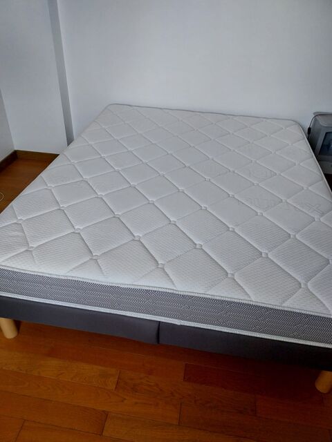 lit sommier +matelas 990 Saint-Mloir-des-Ondes (35)