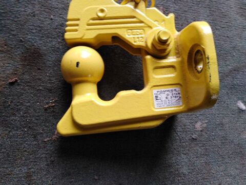 crochet d'attelage 110 Genlis (21)