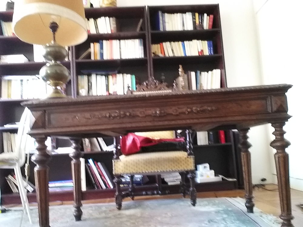 bureau Louis XVI ch&ecirc;ne Meubles