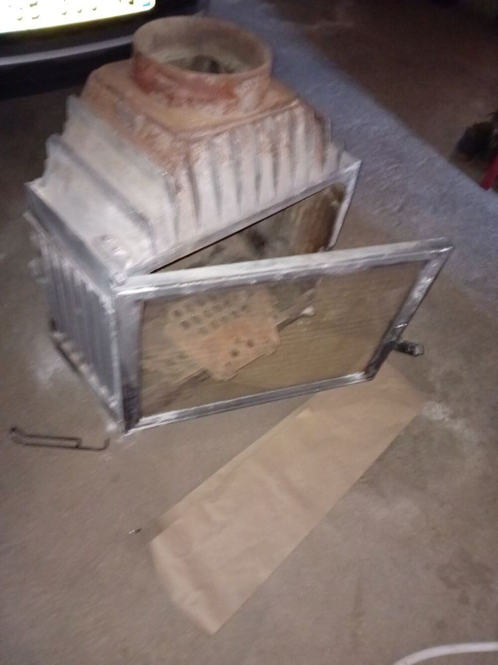 Insertion &agrave; bois Bricolage