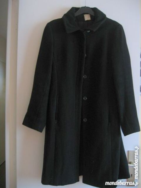 Manteau noir 8 Le Plessis-Bouchard (95)