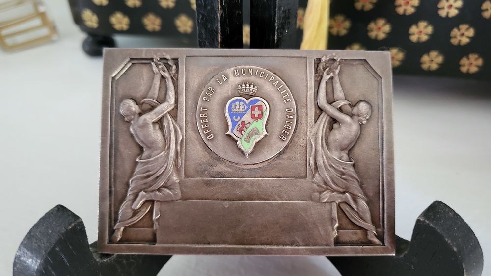 Plaque Bronze argent&eacute; " Offert par la Ville d'Alger " 
