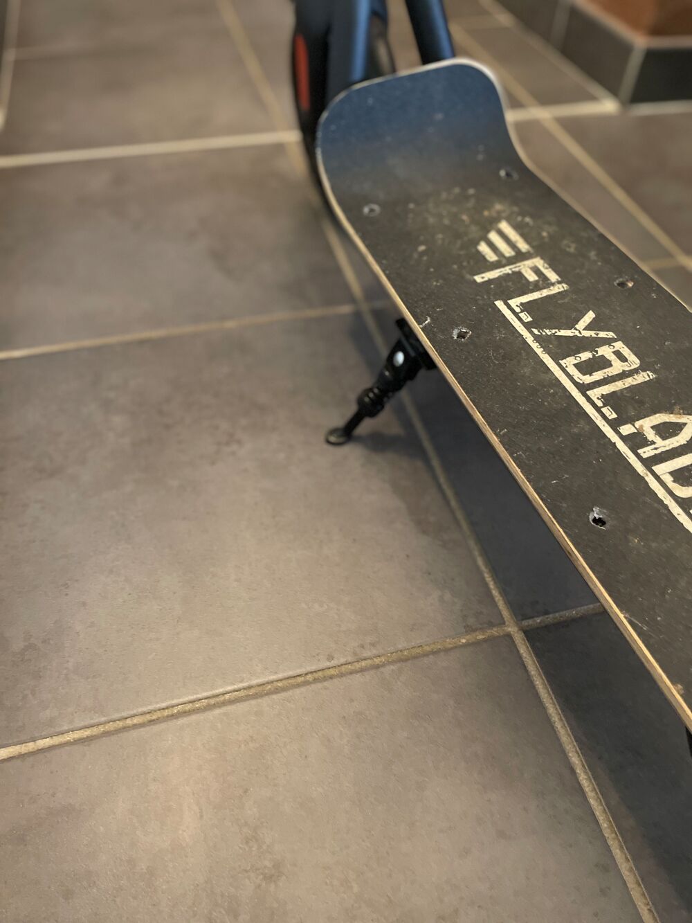 Trotinette &eacute;lectrique Flyblade Vélos