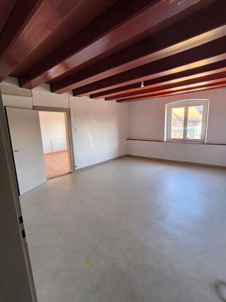  Appartement � louer 2 pi�ces 63 m� Geispolsheim