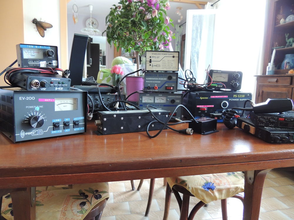 MAT&Eacute;RIEL CIBISTE Téléphones et tablettes