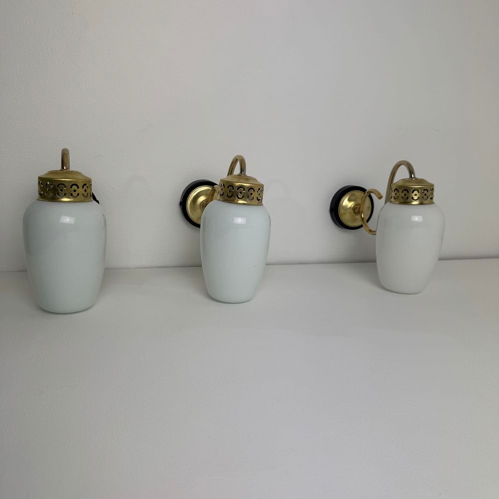 LOT 3 ANCIENNES APPLIQUES EN OPALINE VINTAGE Décoration