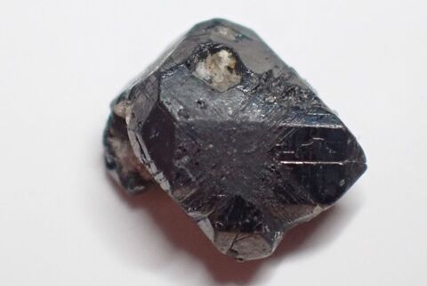 Bixbyite RARE Tapetate San Luis Potosi Mexique 1,40 carats 11 La Petite-Raon (88)