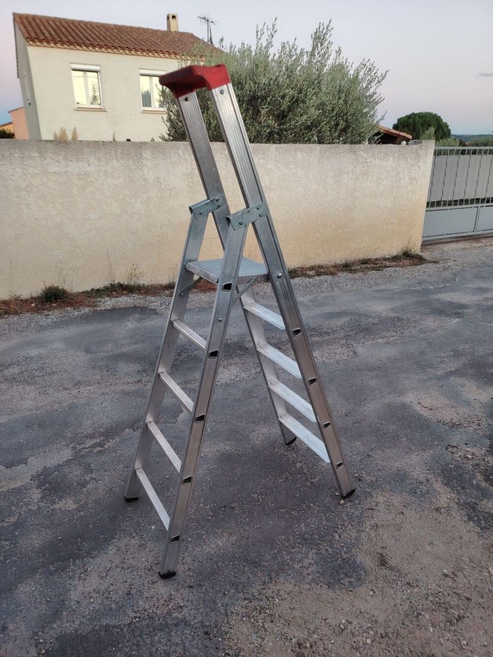 Escabeau 5 marches aluminium pro Bricolage