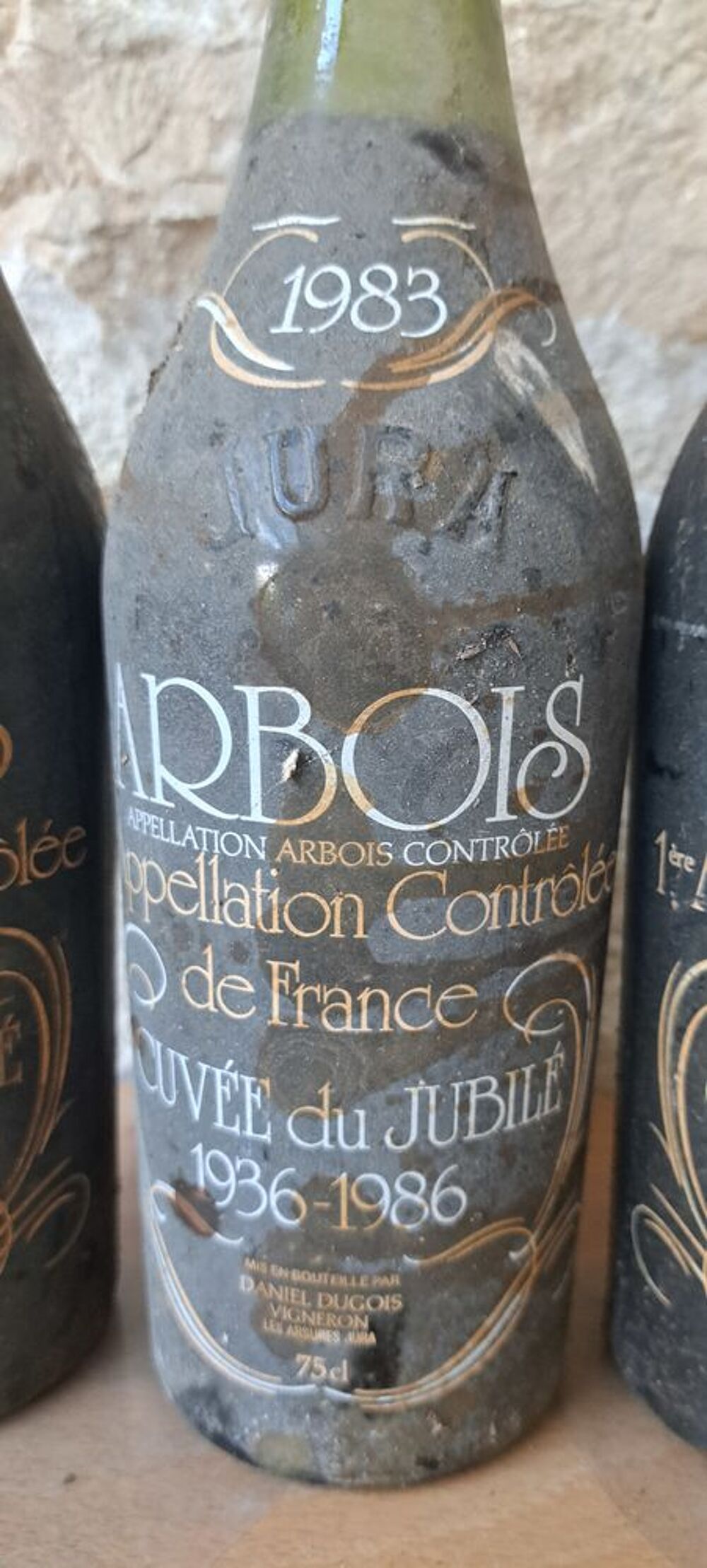 3 Arbois s&eacute;rigraphi&eacute;s rouge 1983 