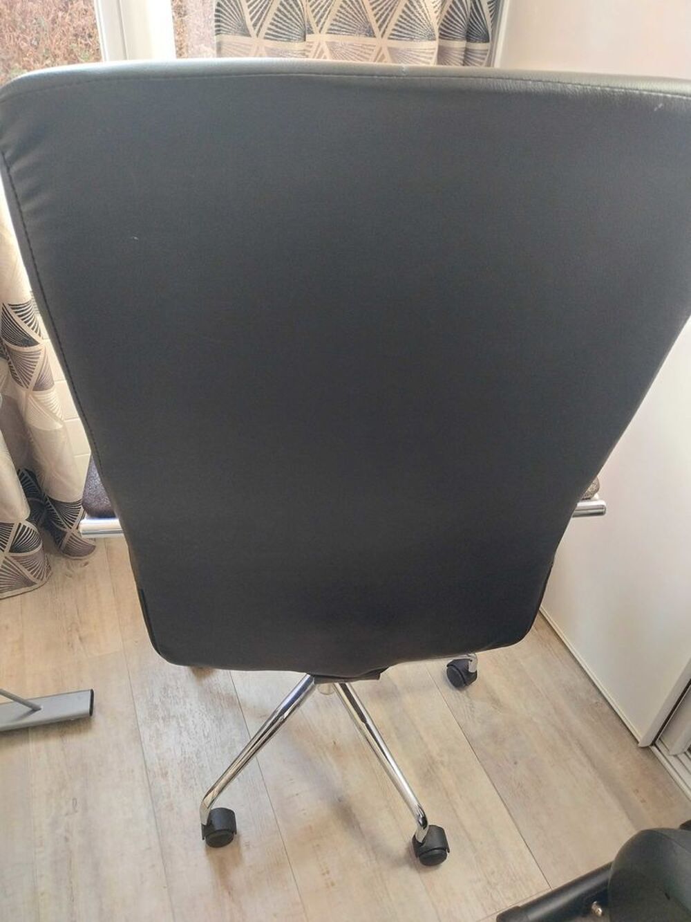 bureau plus fauteuil Meubles